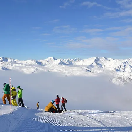2 Pieces Avec Grande Terrasse Sud - Proche Pistes Et Commerces - 3* Pour 4 Pers. - Fr-1-182-119 * Meribel